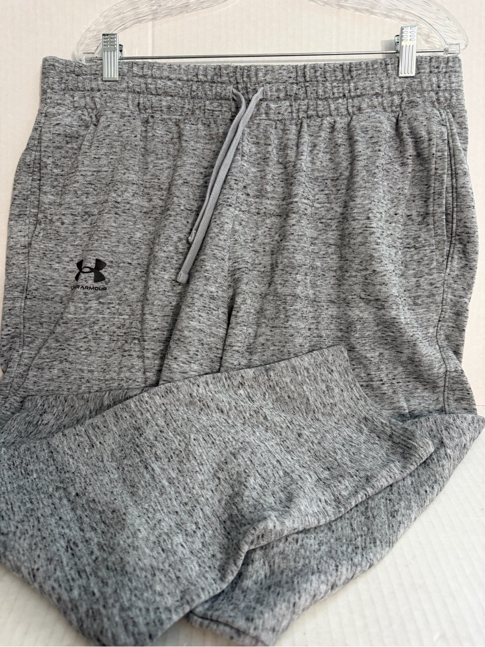 Under Armour Drawstring Heather Gray Fleece Joggers